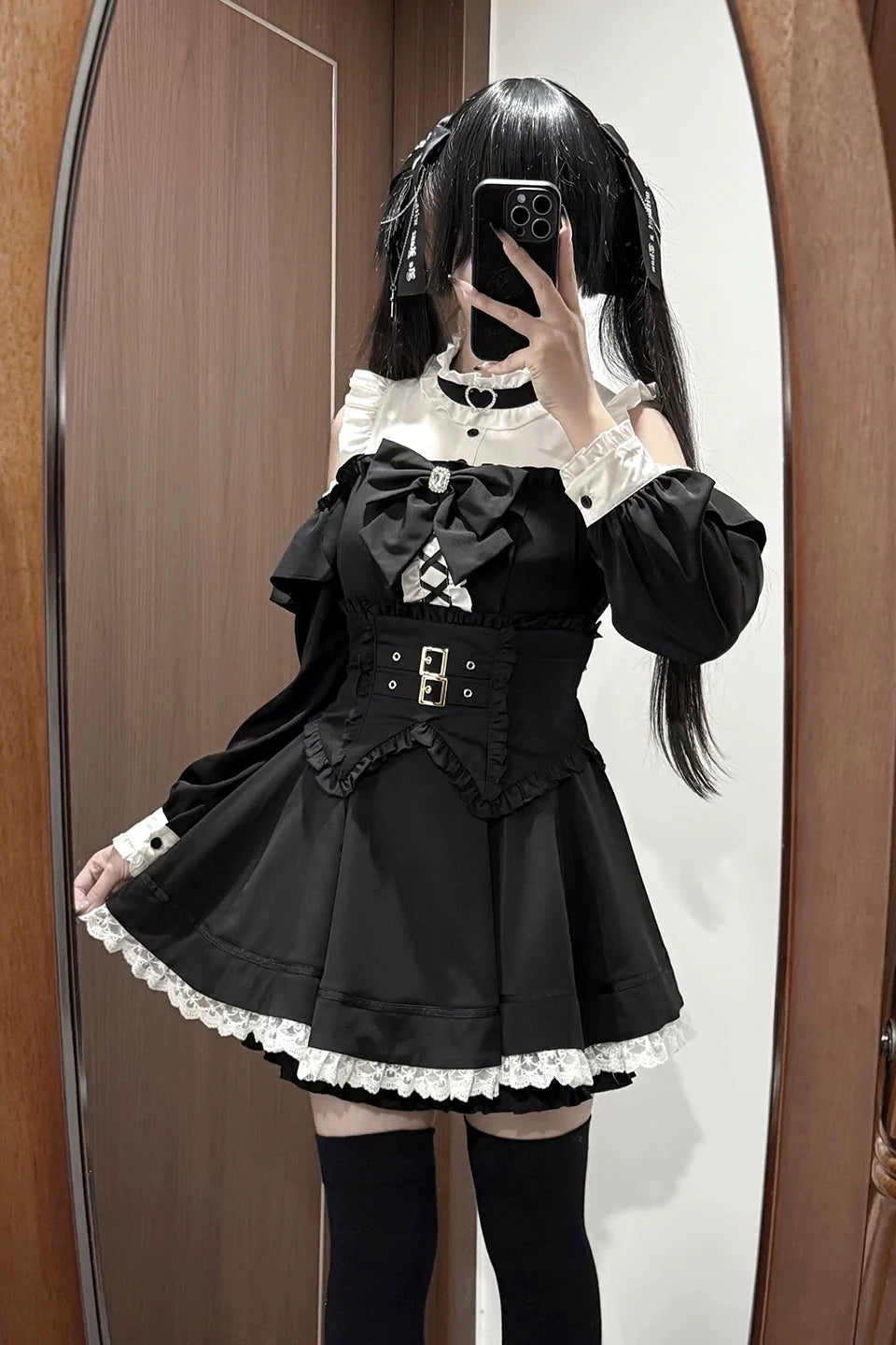 Lace Off-Shoulder Dress + Inner Pants + Corset