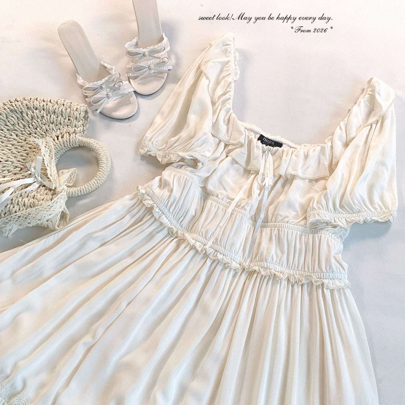 Last-Season Soft Butter Vintage French Puff Sleeve Ruffled Square-Neck Pleated Dress