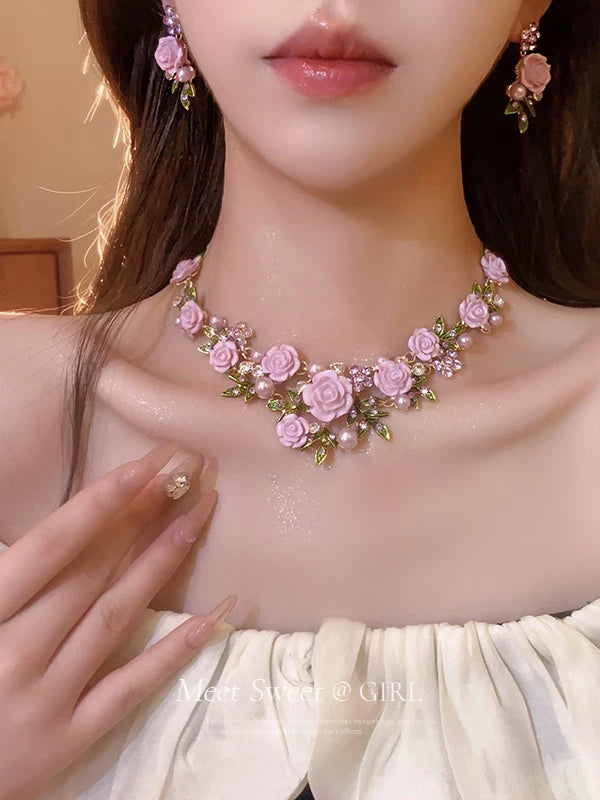 Pearl Collar Necklace with Pink Flowers for Women, Bold Statement Neckwear, 2026 New Fashion Accessory