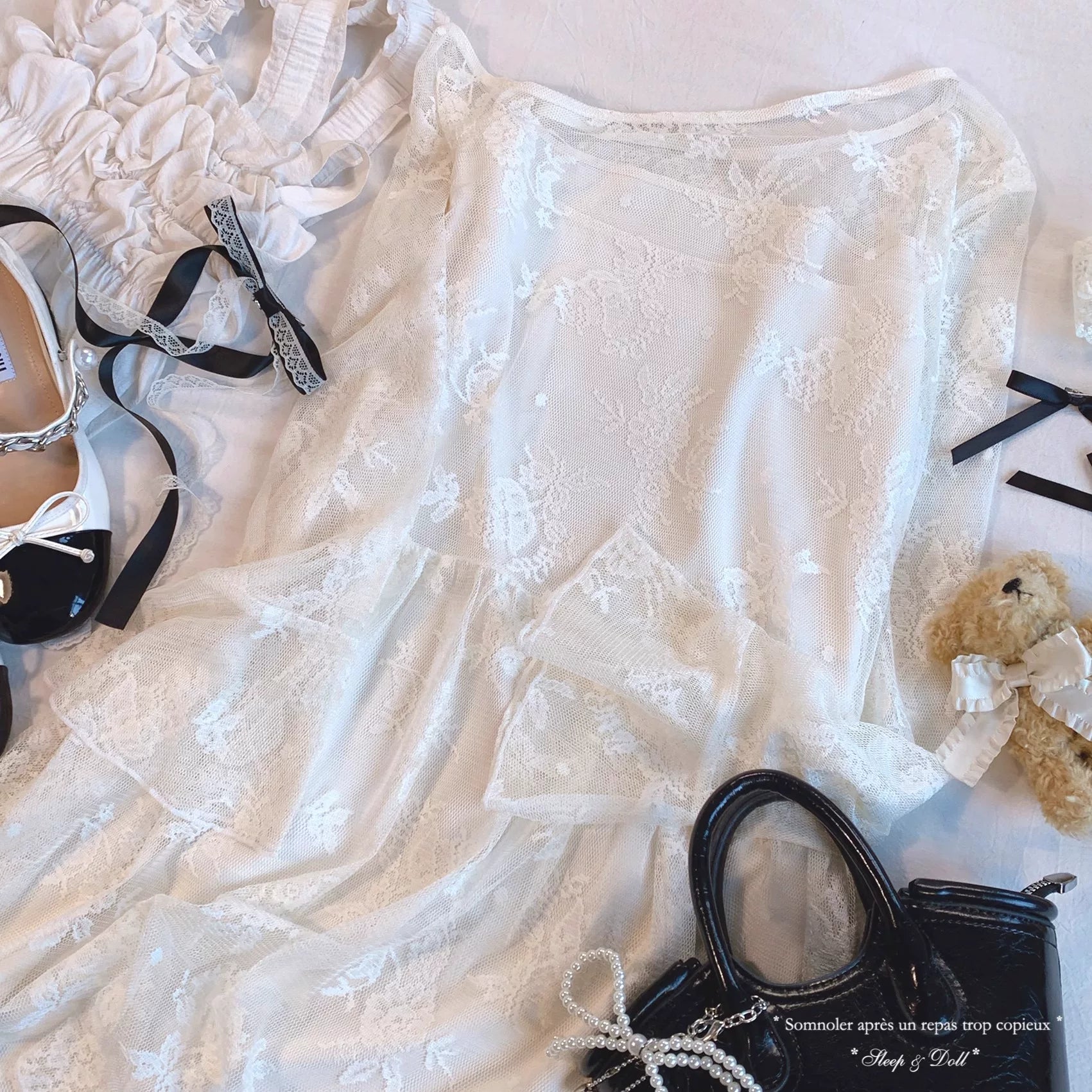 Last-Season xcll Romantic Korean-Inspired Elegant Jacquard Lace Tulle Off-Shoulder Bell-Sleeve Dress