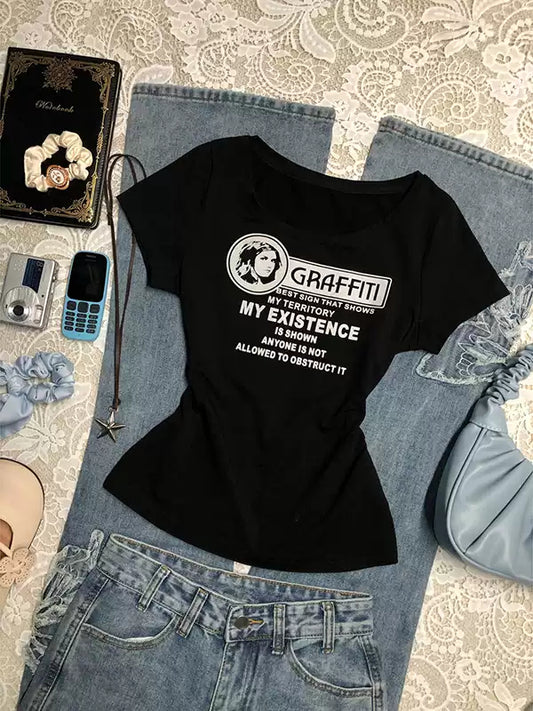 black printed short-sleeved T-shirt