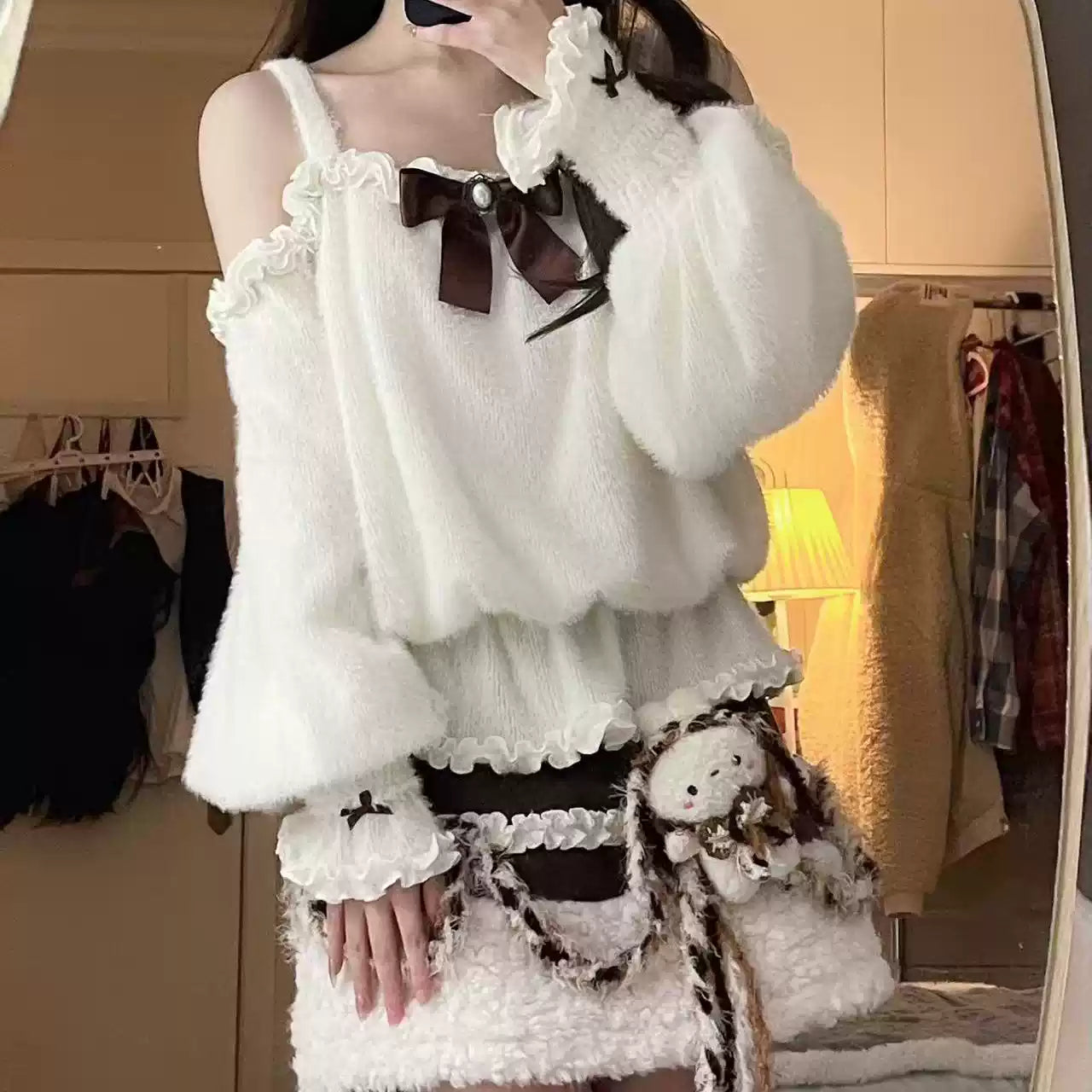 Kenana off-shoulder suspender knitted sweater