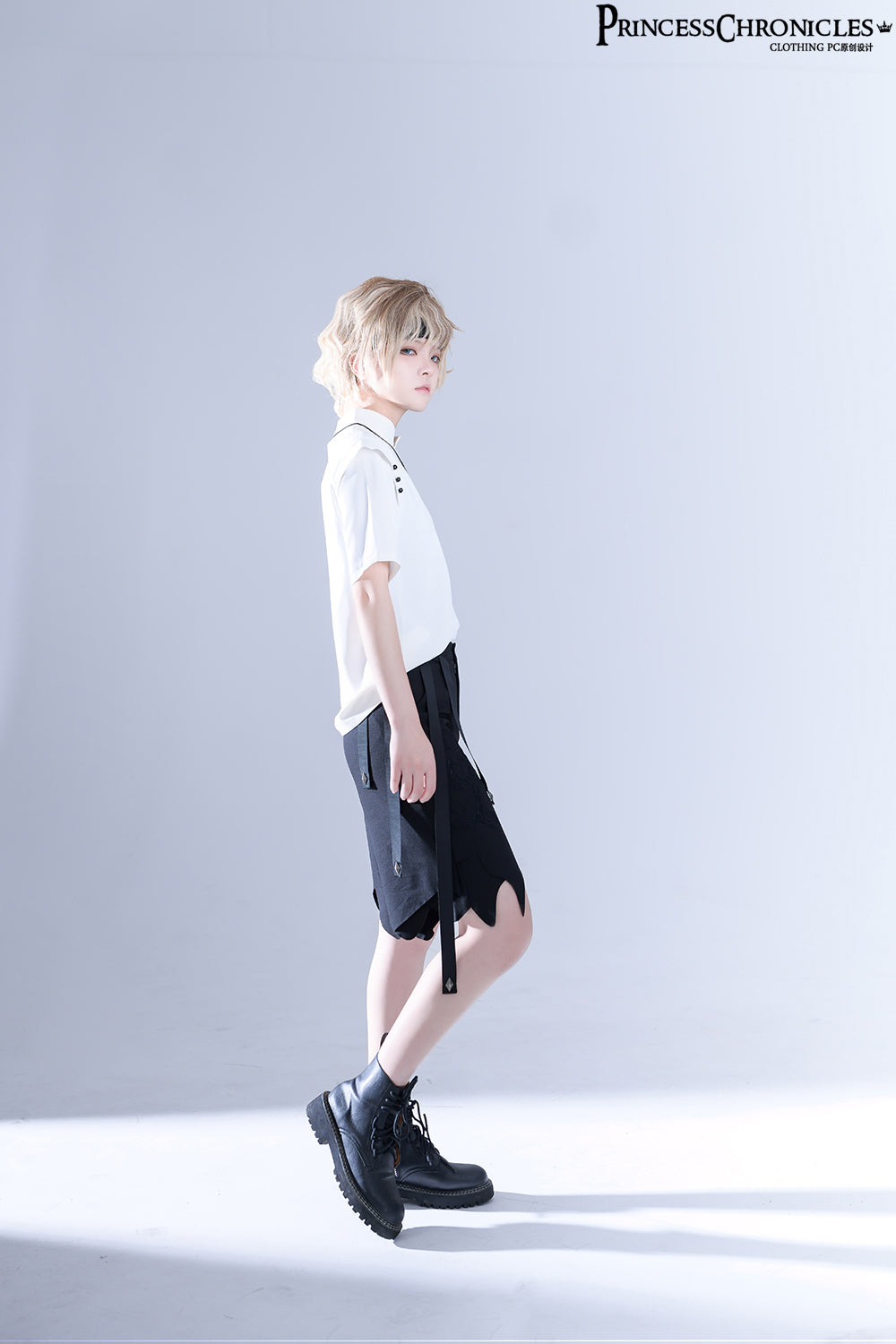 Embroidered White Ouji Lolita Shirt