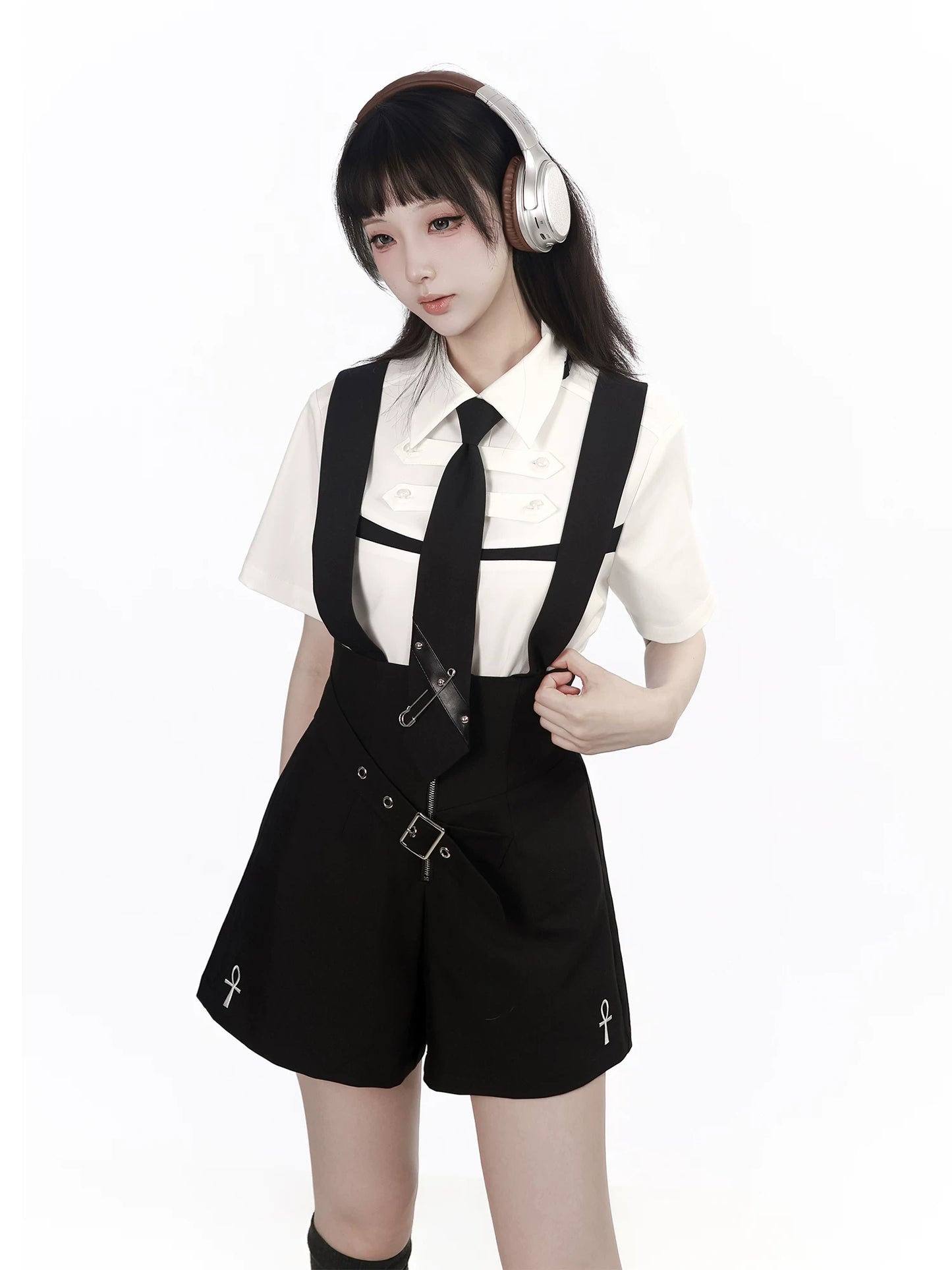 Ready Stock Shipping【Starry Plan】Casual Shirt & Suspender Shorts Set—Flattering Fit, Cool Summer Design