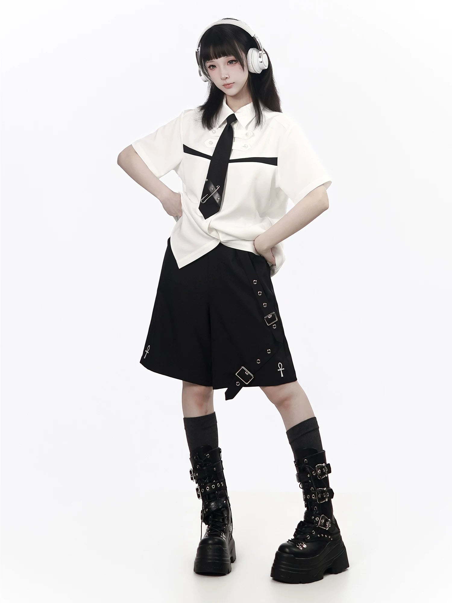 Ready Stock Shipping【Starry Plan】Casual Shirt & Suspender Shorts Set—Flattering Fit, Cool Summer Design