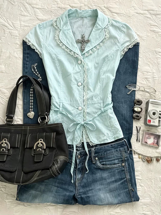Blue Contrast Lace Peter Pan Collar Short-Sleeve Shirt for Summer, Women’s Slimming Waist-Cinching, Elegant and Feminine