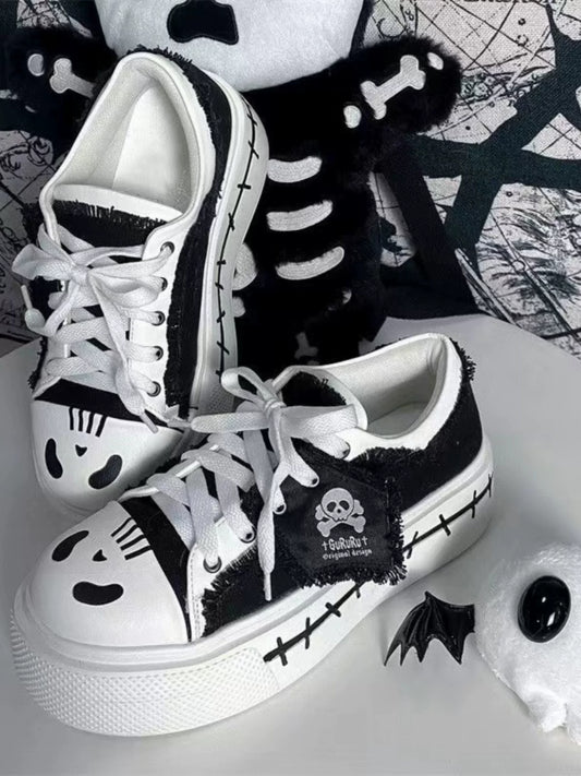 Ghosts & Ghouls Flag Sweet-Cool Academy Lolita Style Women’s Shoes – Original Homebody/Alternative Aesthetic, Versatile Platform Canvas Sneakers