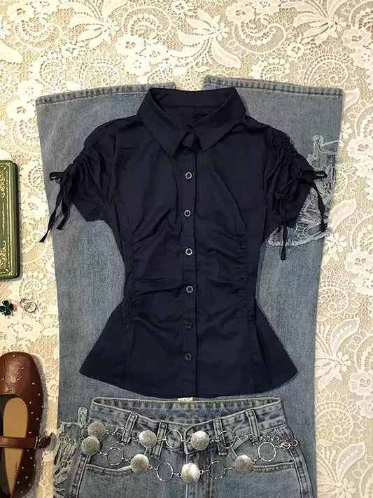 blue waisted short-sleeved shirt