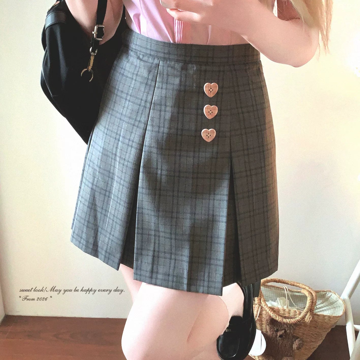 Last-Call Stock XY School Supply Loose-Fit Academy-Style Embroidered Wide-Pleat Skirt in Light Gray Tartan