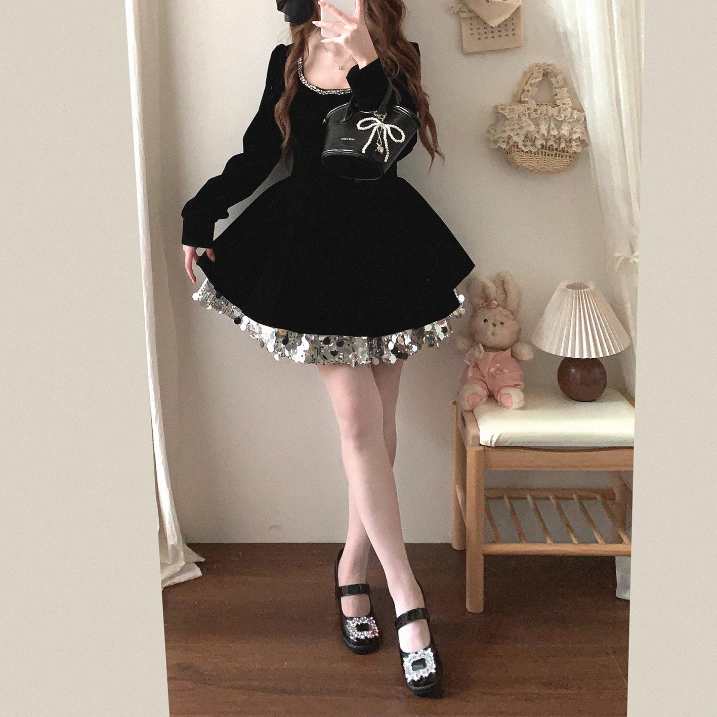 Final Stock SBSS “Old-Money” Vintage Square-Neck Glitter Sequin Tiered Skirt Gown with Hot-Fix Rhinestones Elegant Velvet Dress