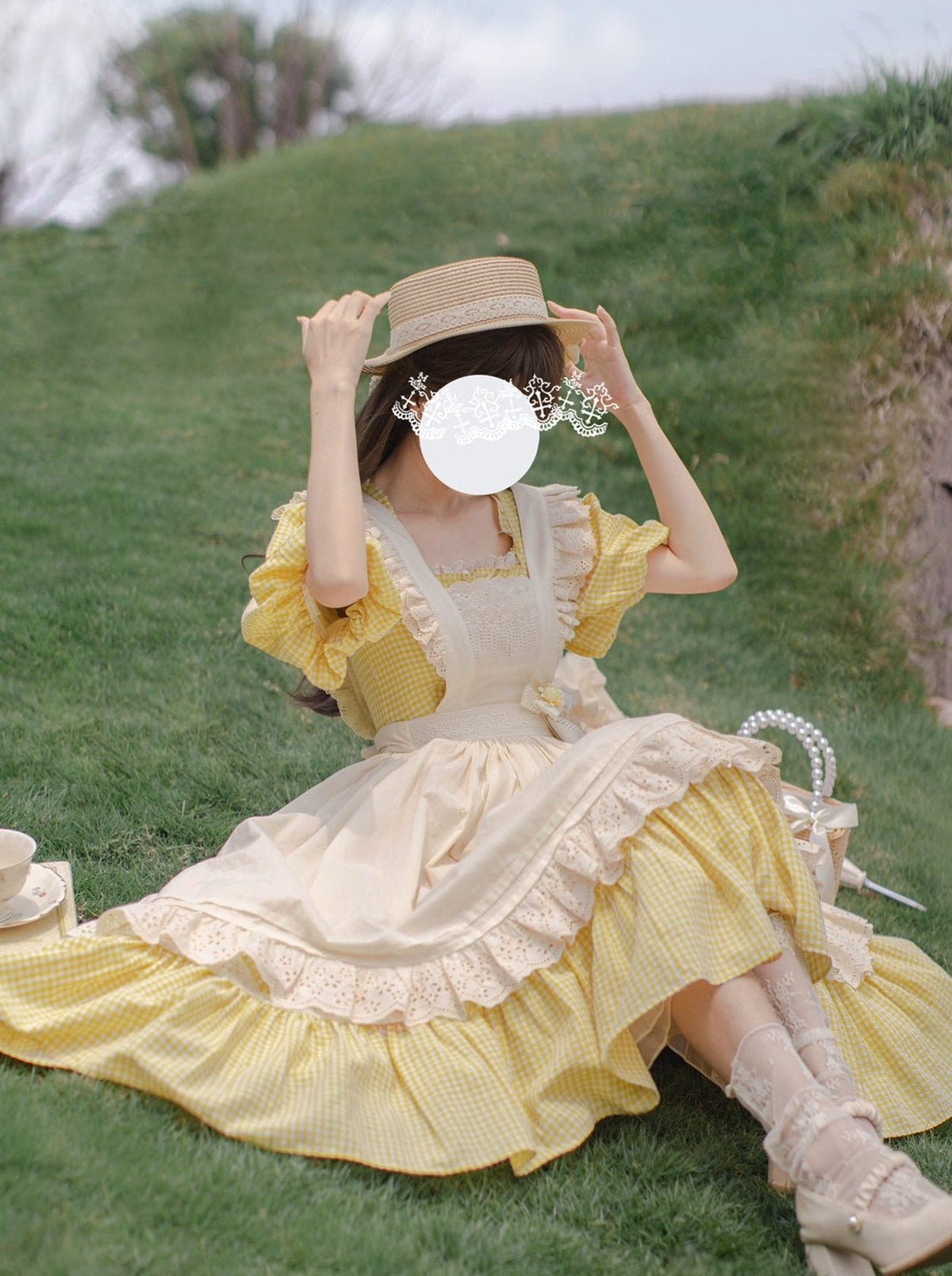 【Pre-order item】Retro Girly Yellow Dress + Apron + Ribbon