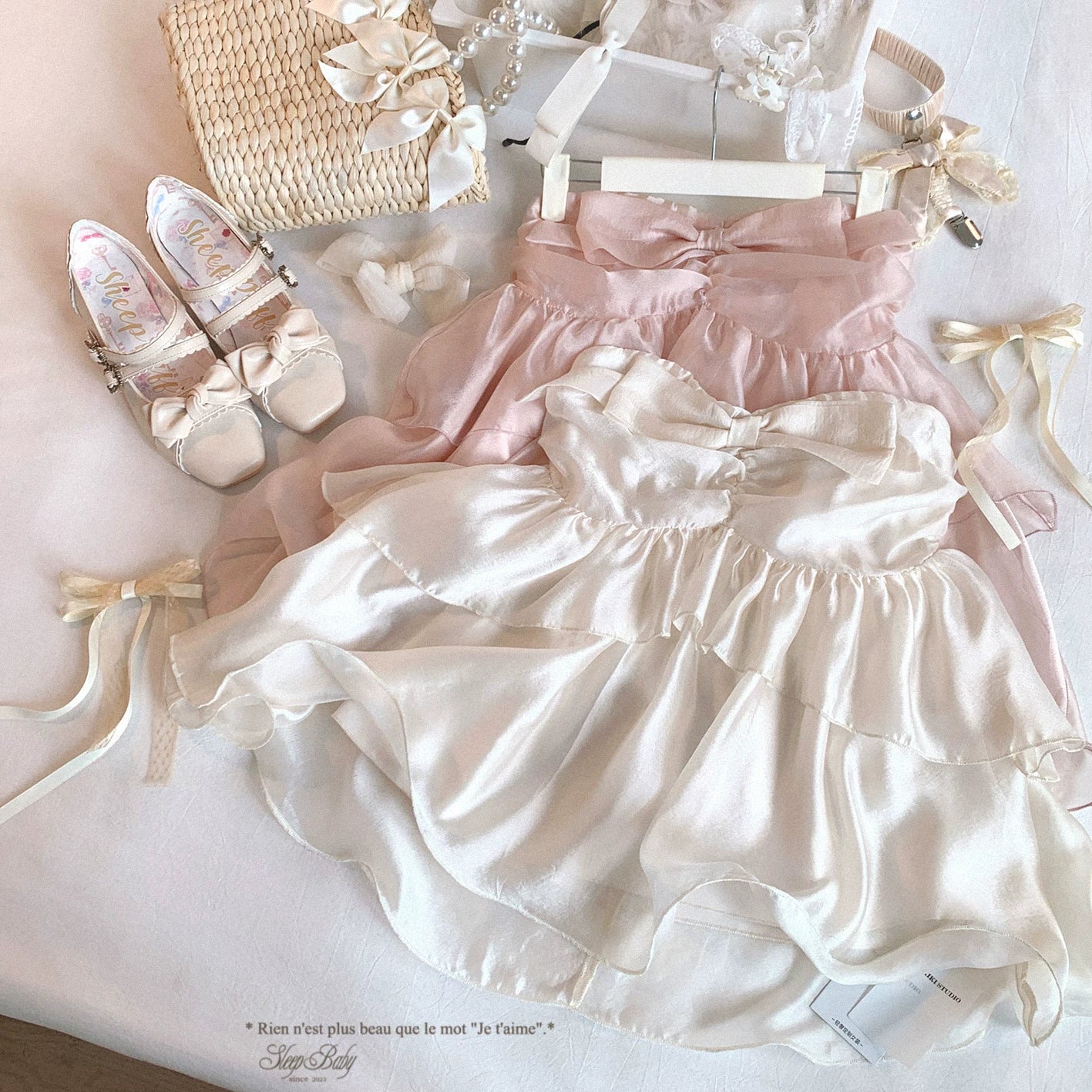 Final-Call Joykik* Sweet Butterfly Bow French-Style Glittering Chiffon Ruffled Pleated Bustier Off-Shoulder Top