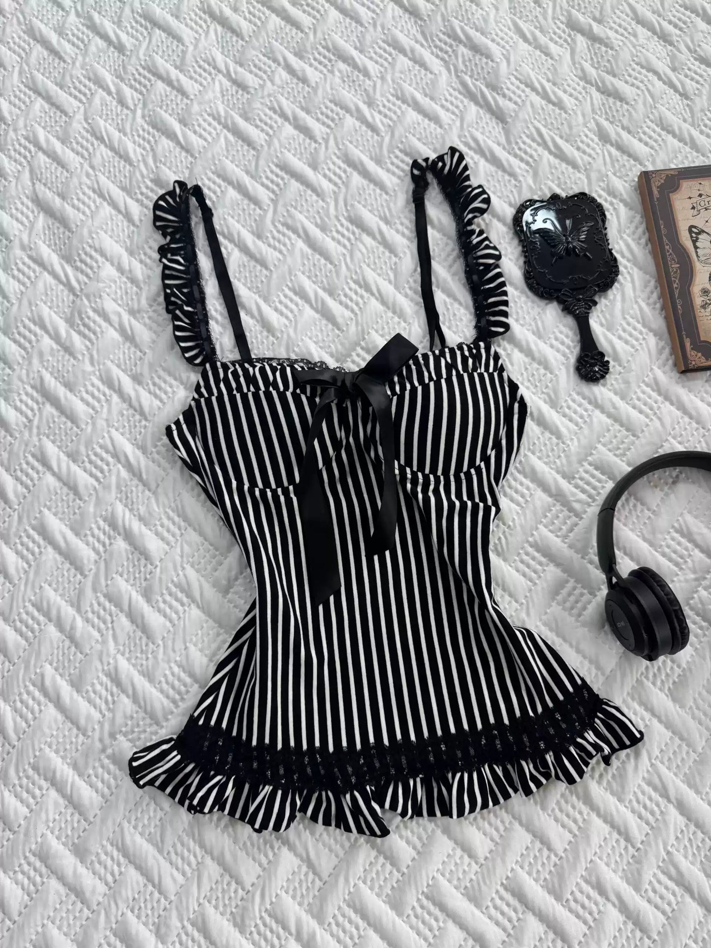 Bow lace patchwork top