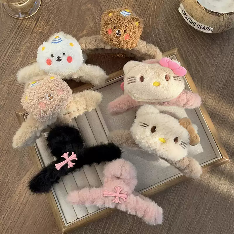 Sweet Kt Bow Plush Clip