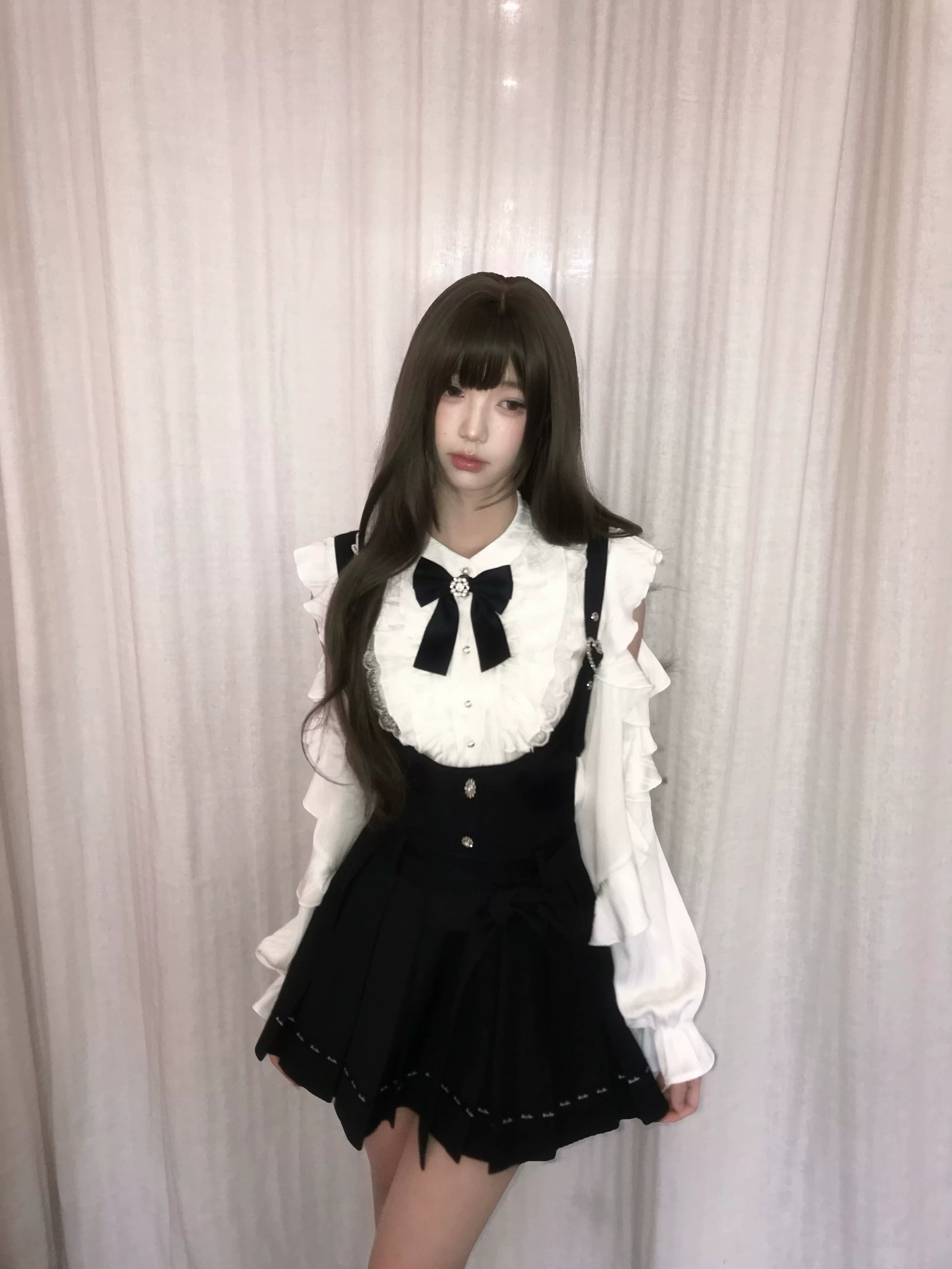 La La Sauce Virdin Black-and-White “Gentlewoman” Japanese-Style Shirt Pleated Dress Overall Short Skirt Set