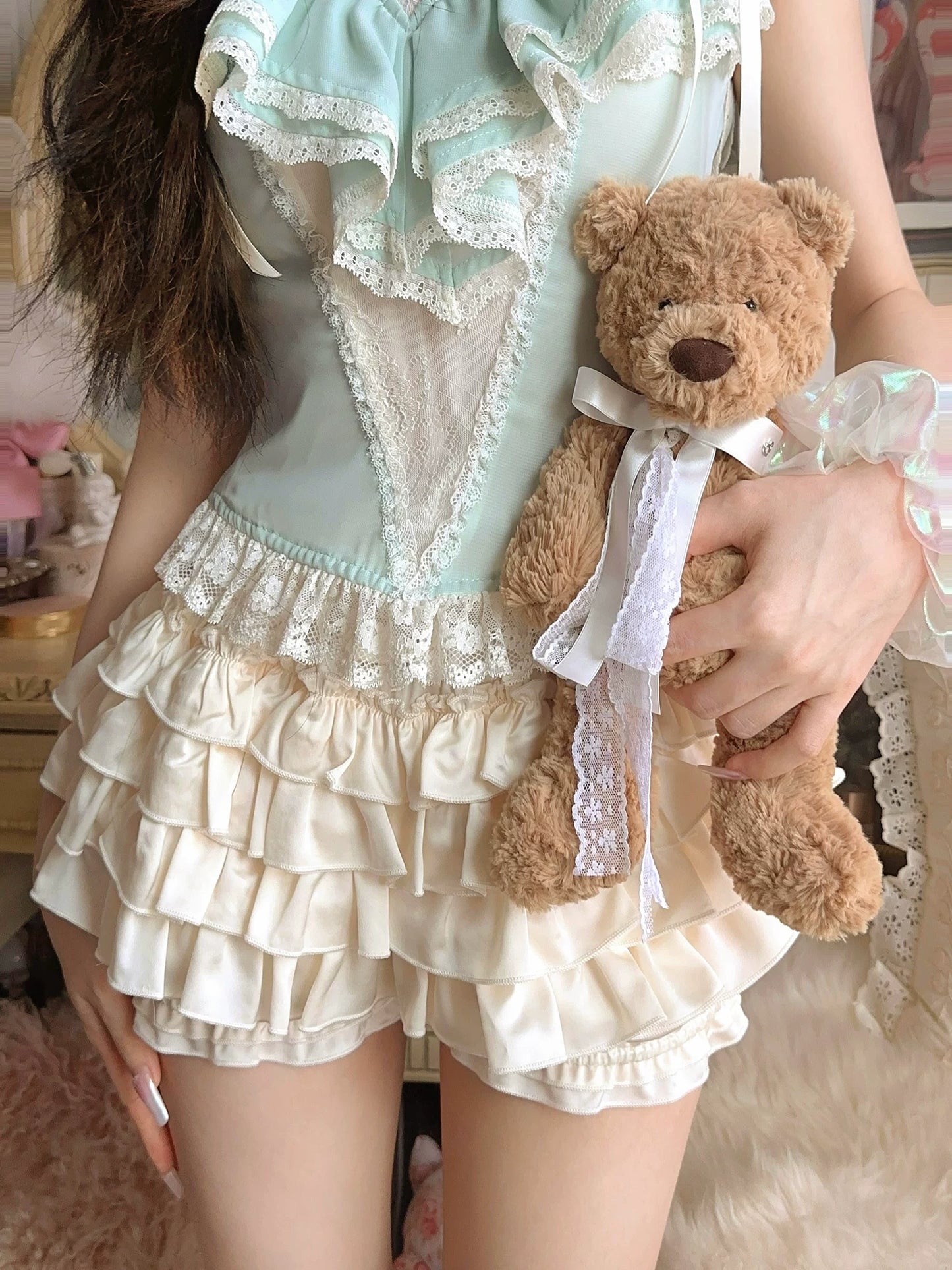 7