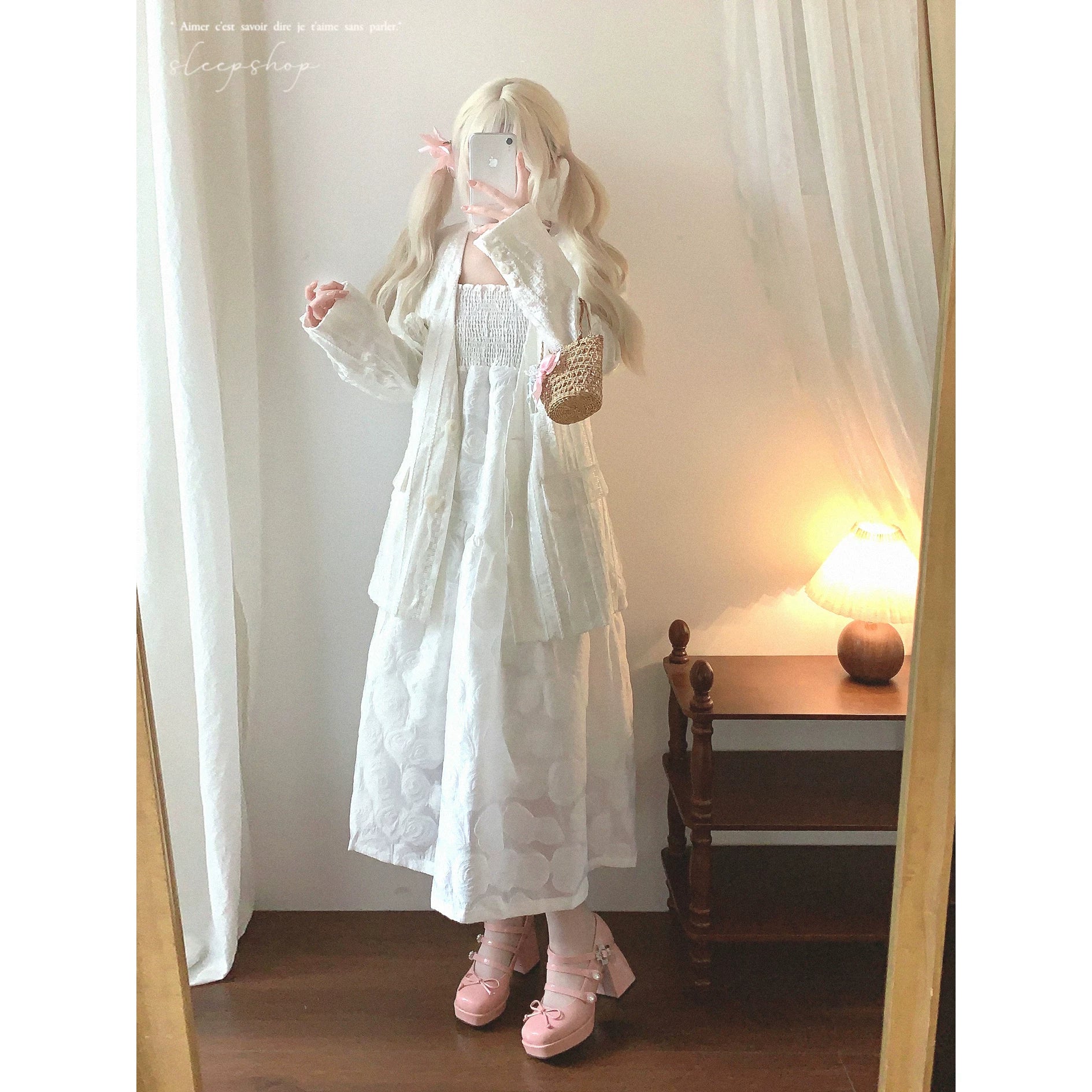 Final stock: YC 3D Rose Jacquard Elasticated Pleated Square Neck Cute Puff Sleeve Dress