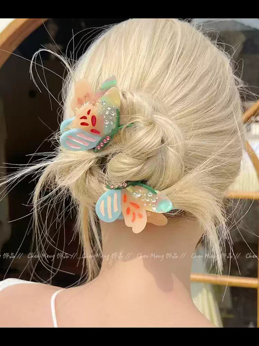 color-blocked acetic acid butterfly clips