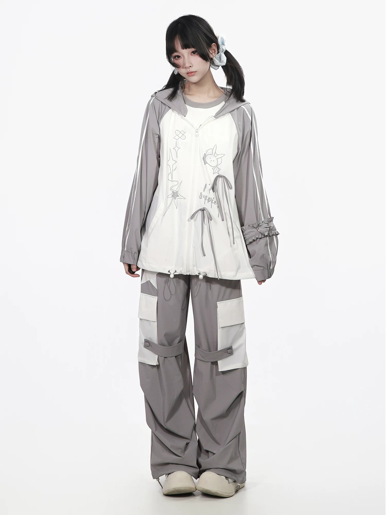 Pinksavior【Cool Glacier】White-and-Gray Contrast Summer Lightweight Jacket & Pants Set with Short Sleeves—Age-Reducing