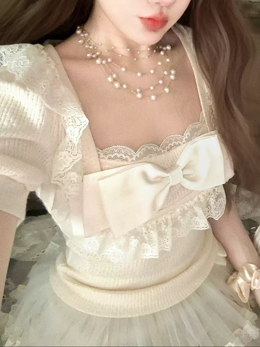 Dollete Ribbon Bow Knitted Shirt
