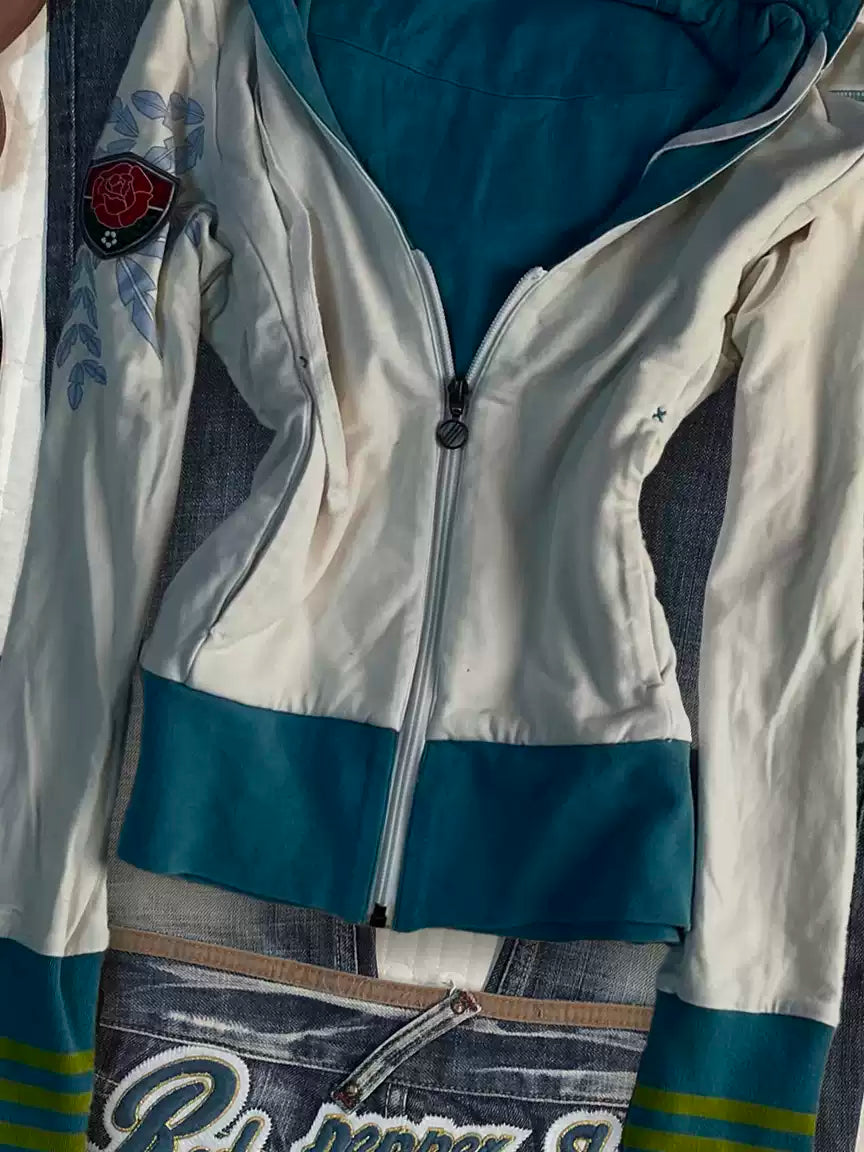 Blue contrasting white hooded sweatshirt jacket