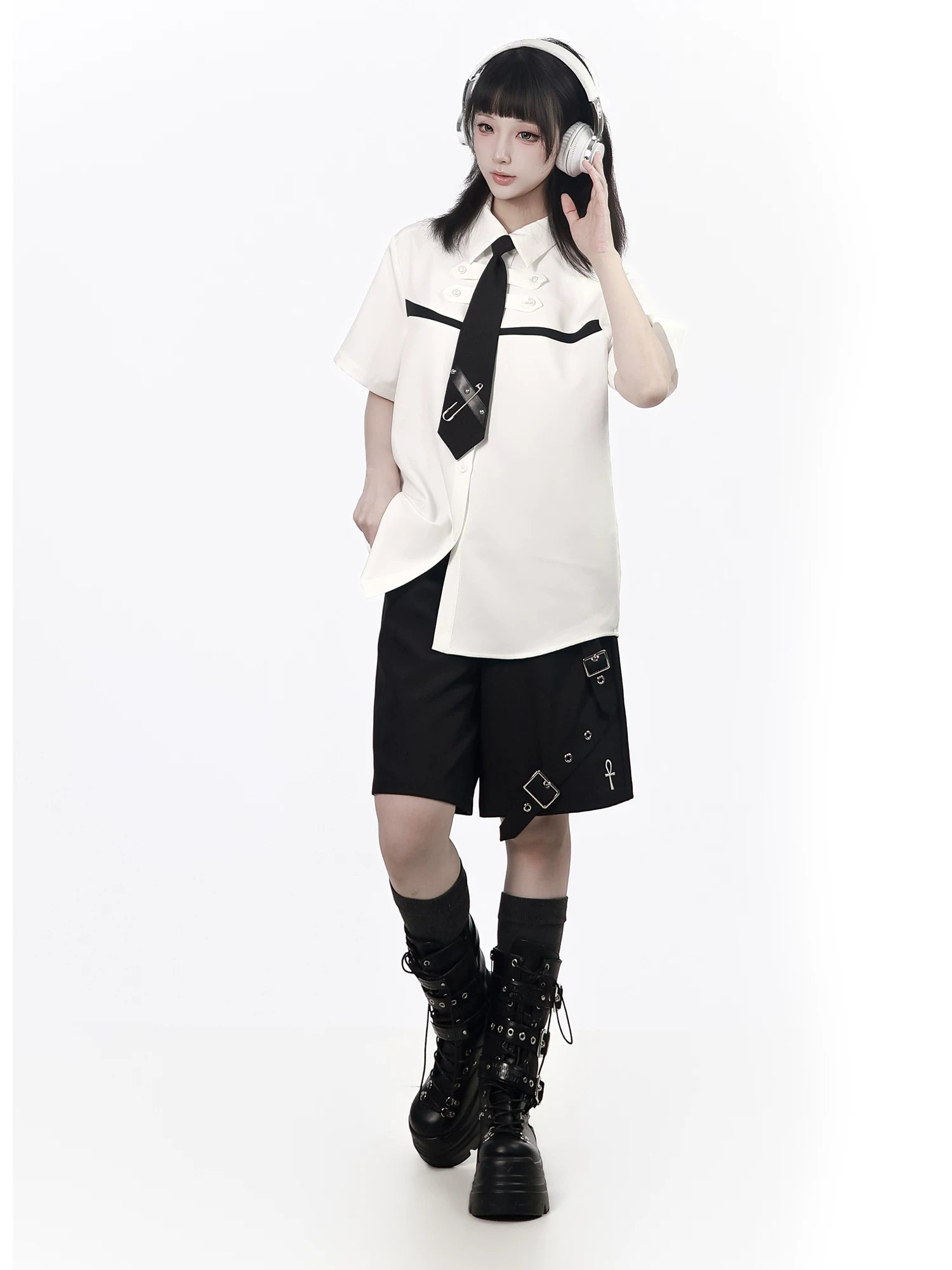 Ready Stock Shipping【Starry Plan】Casual Shirt & Suspender Shorts Set—Flattering Fit, Cool Summer Design