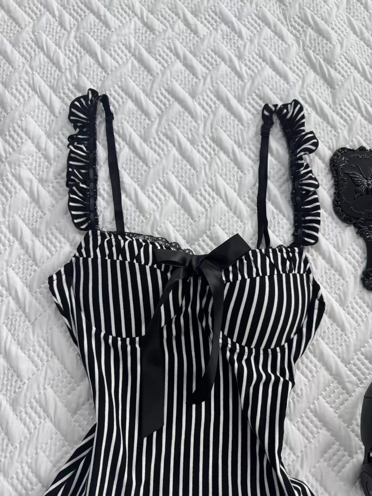 Bow lace patchwork top