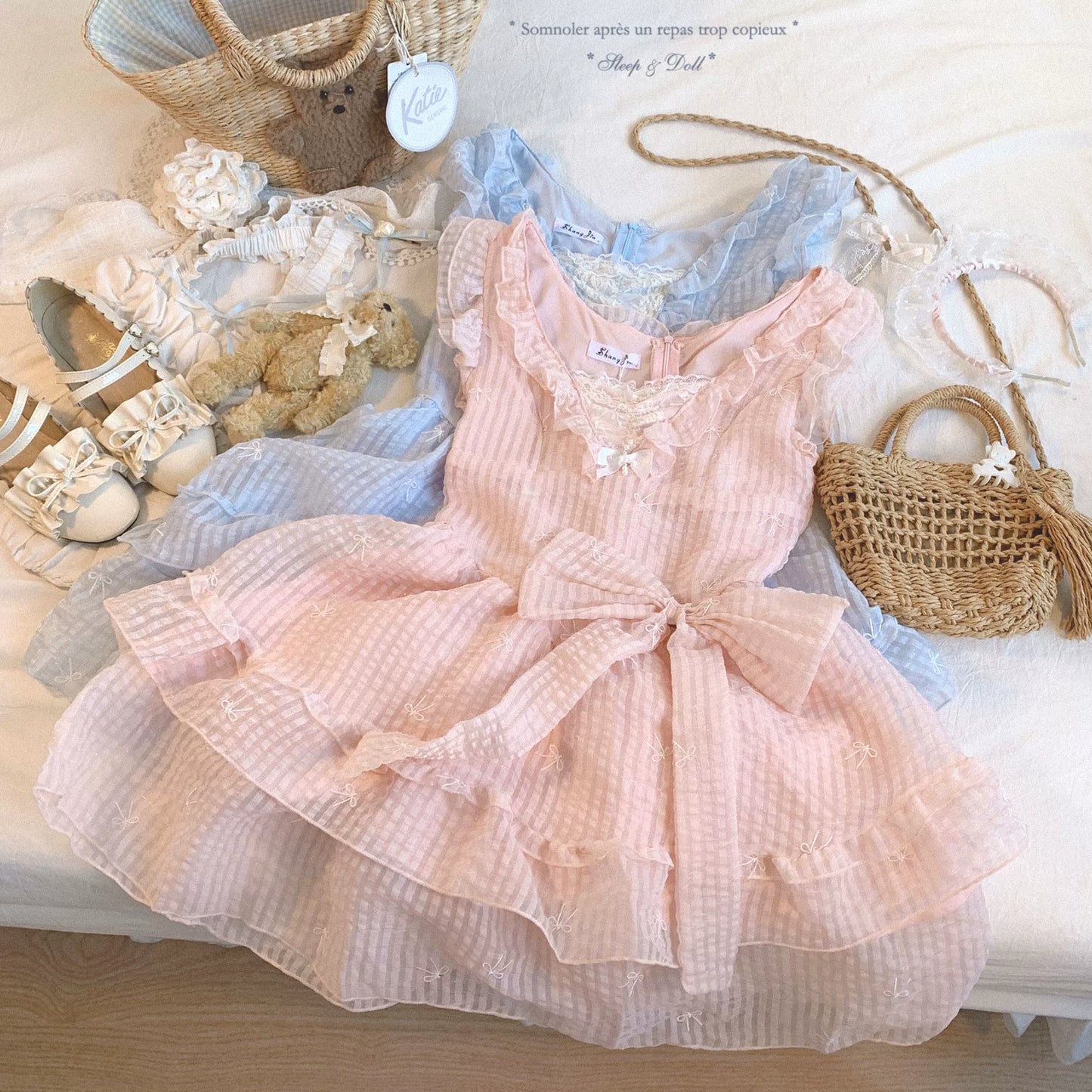 Last-Call Sweet Ruffled Hem Puff-Sleeve Lace Bow Embroidered Pure-Desire Tiered Princess Dress