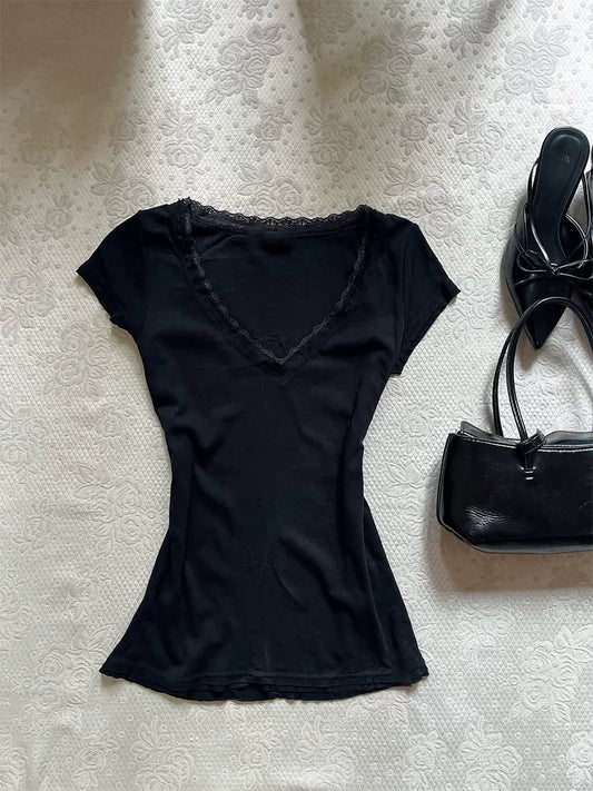 Soft Wood Original Vintage-Inspired Premium Unique Black Lace T-Shirt for Women, Y2K Hot Girl Waist-Defining Top, Summer