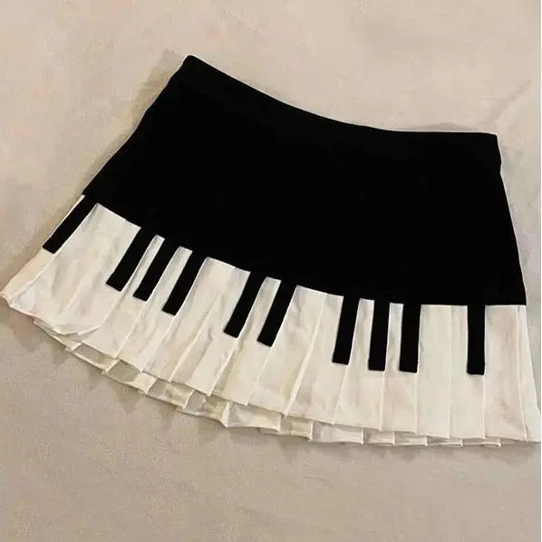 Vintage Art Dress Spring Summer Aesthetic Vintage Black and White Piano Key Mini Skirt for Women Student Y2K Outfit