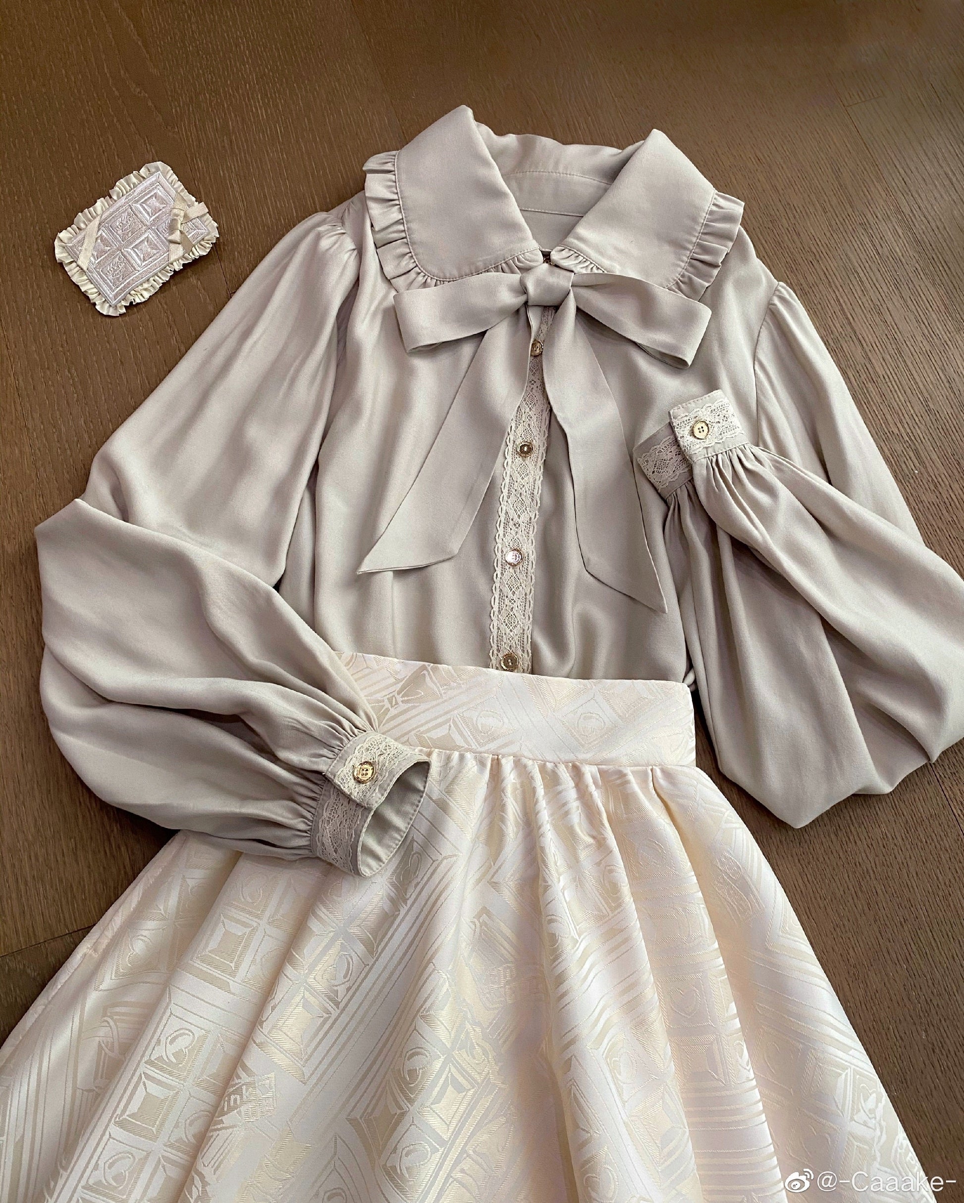 Vintage Large Sleeve Lolita Blouse
