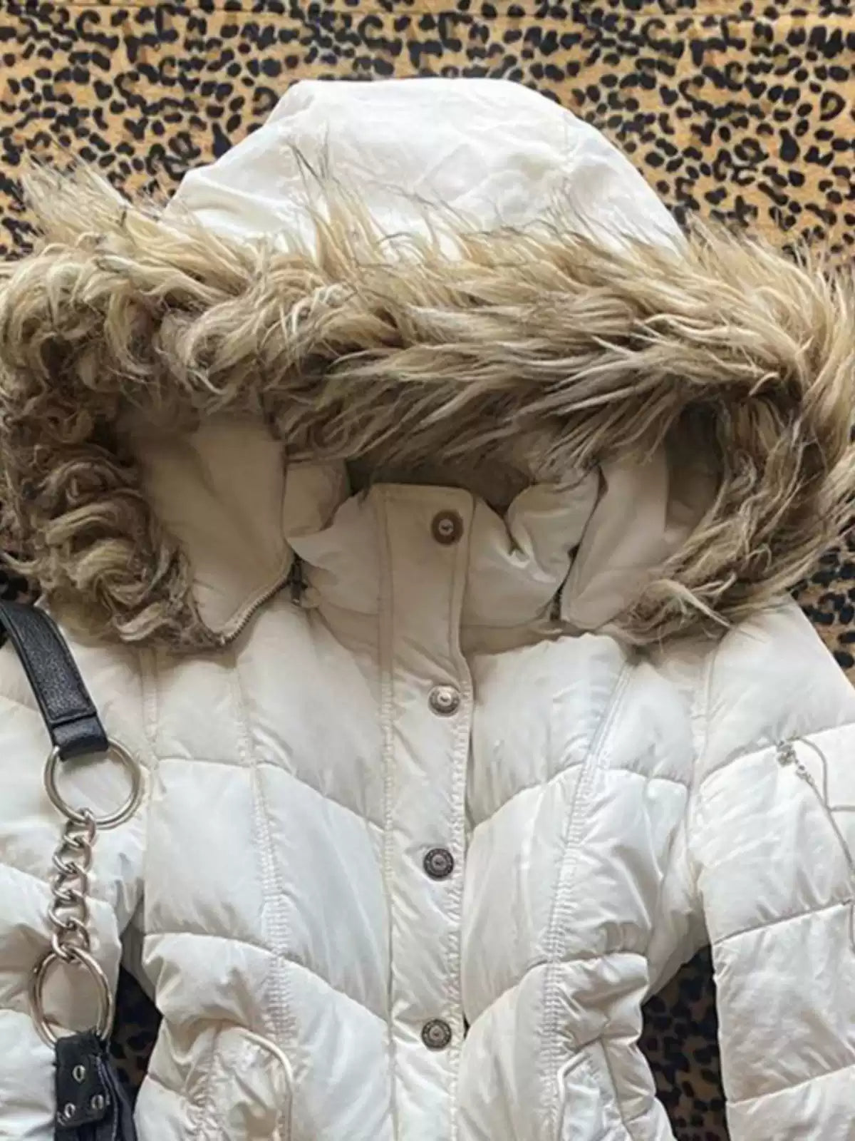 White hooded cotton coat