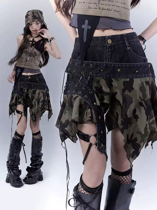 camouflage hottie strap denim skirt