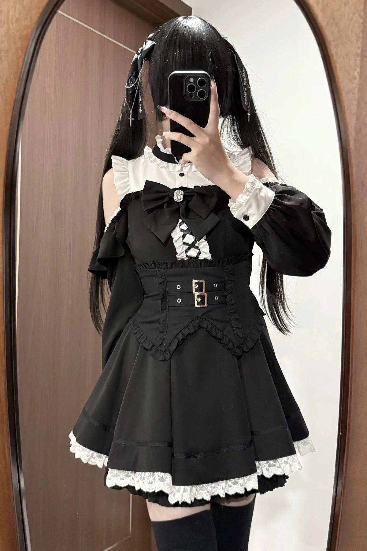 Lace Off-Shoulder Dress + Inner Pants + Corset