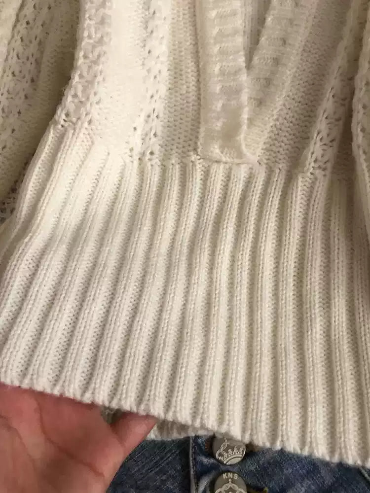 Retro White Hooded Sweater