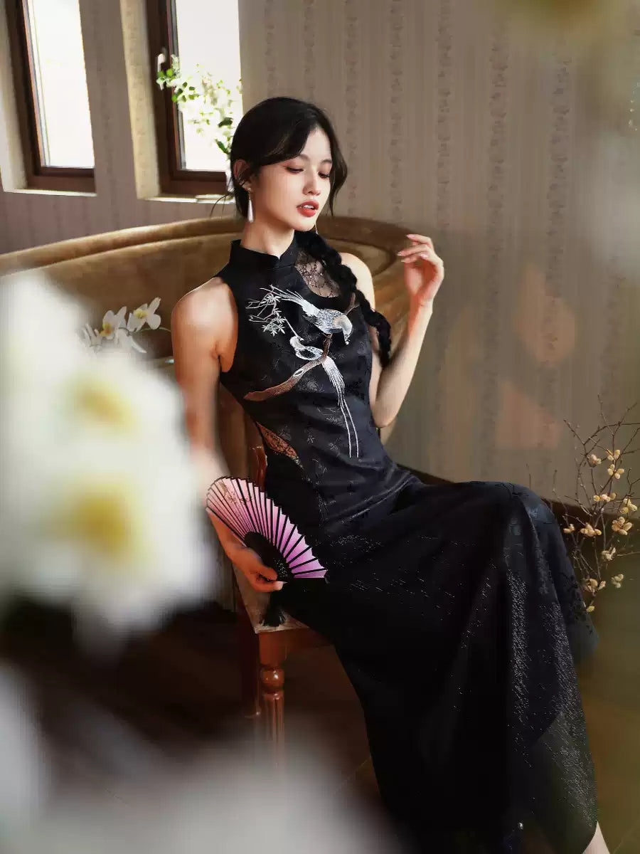 Ancient Painting Embroidery Sleeveless Black Dress