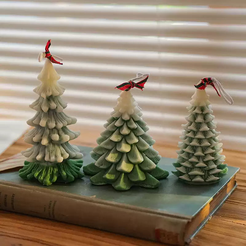 Christmas tree scented candle