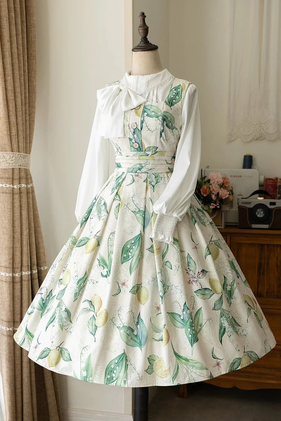 Floral Retro Sleeveless Dress + Shirt Lemon ［Jsk］
