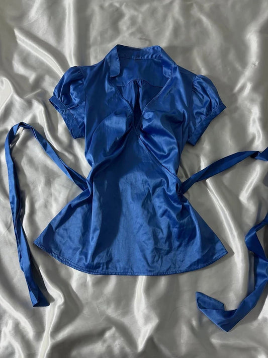 Blue Vintage-Inspired Ruched Waist Tie V-Neck Puff Sleeve Top—Flattering for a Slim Silhouette, Chic for Summer Women