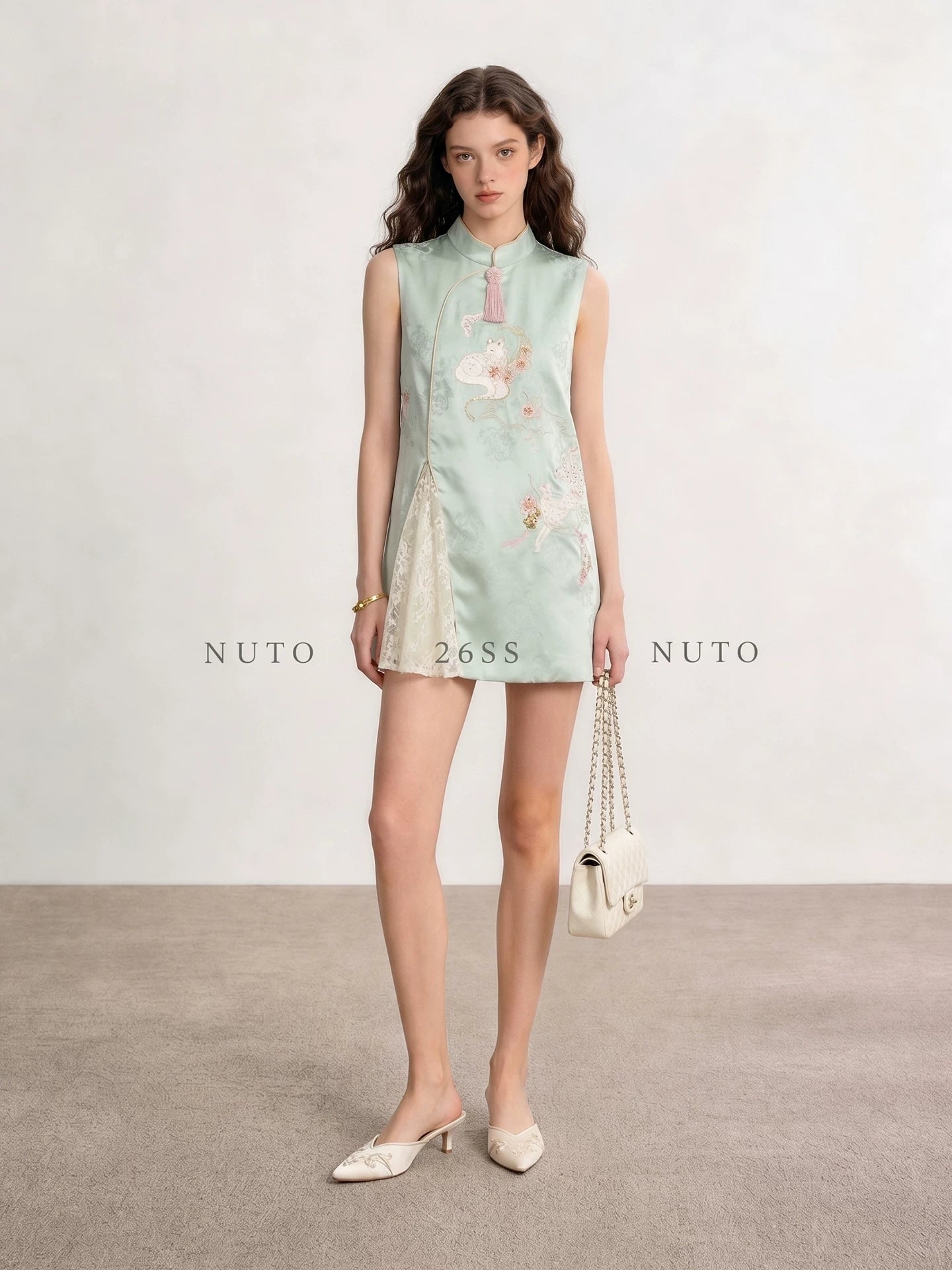 New Chinese-Inspired Embroidered Sleeveless Vest for Women 2026, Ultra-Hot Guofeng Tank Top