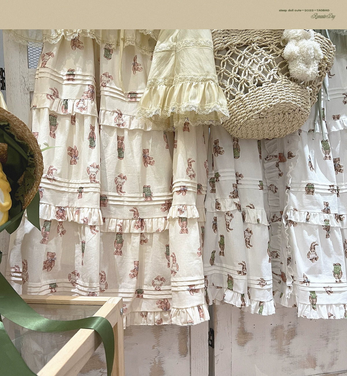sleepdoll DIY “Goodnight Kiss” by NANA the Rabbit – Bear &amp; Bunny Cotton Fabric Print Ruffle Set