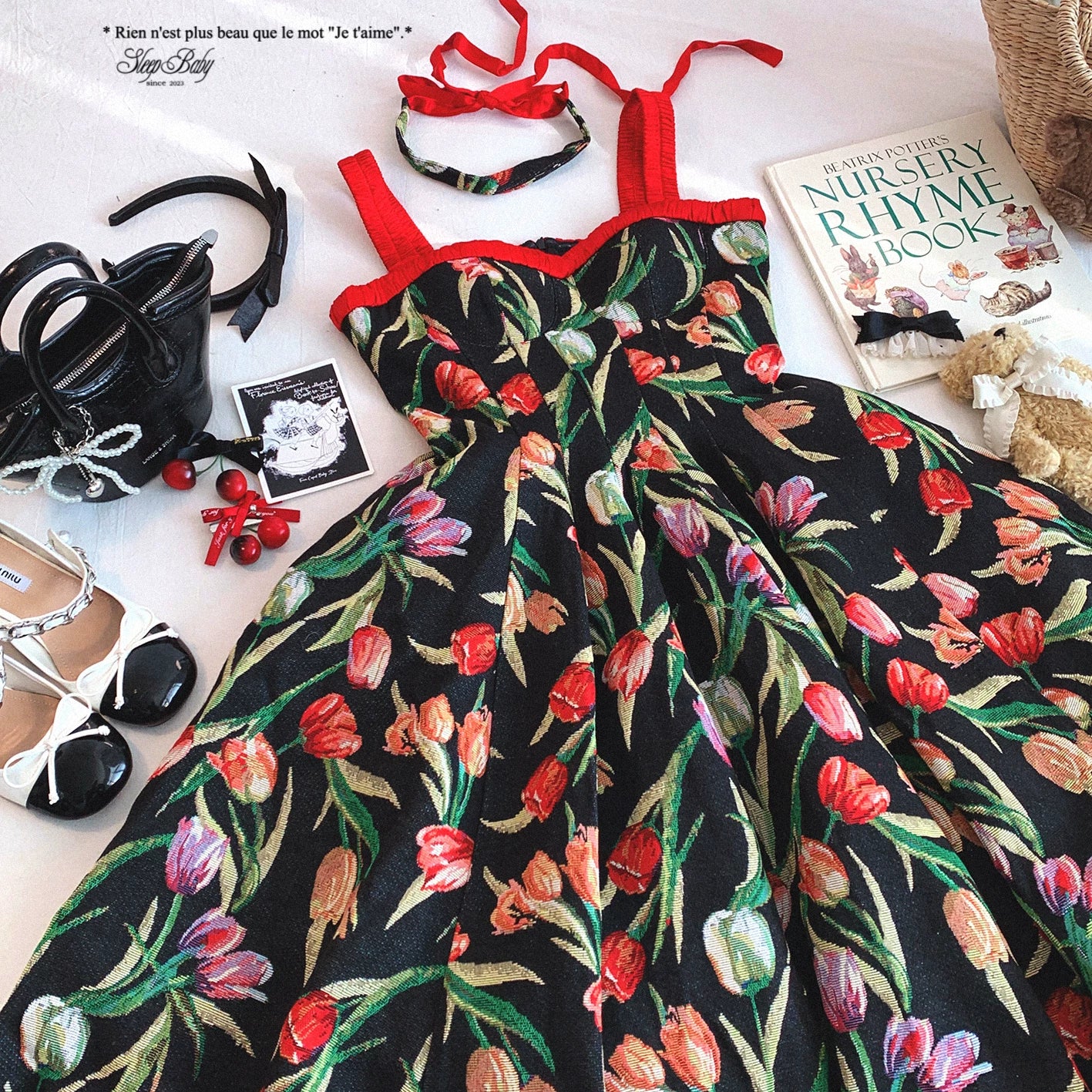 Last-Stock GDRX Vintage Hepburn-Style Oil Painting-Inspired Jacquard Elegant Sheen Satin Shoulder-Strap Slip Dress