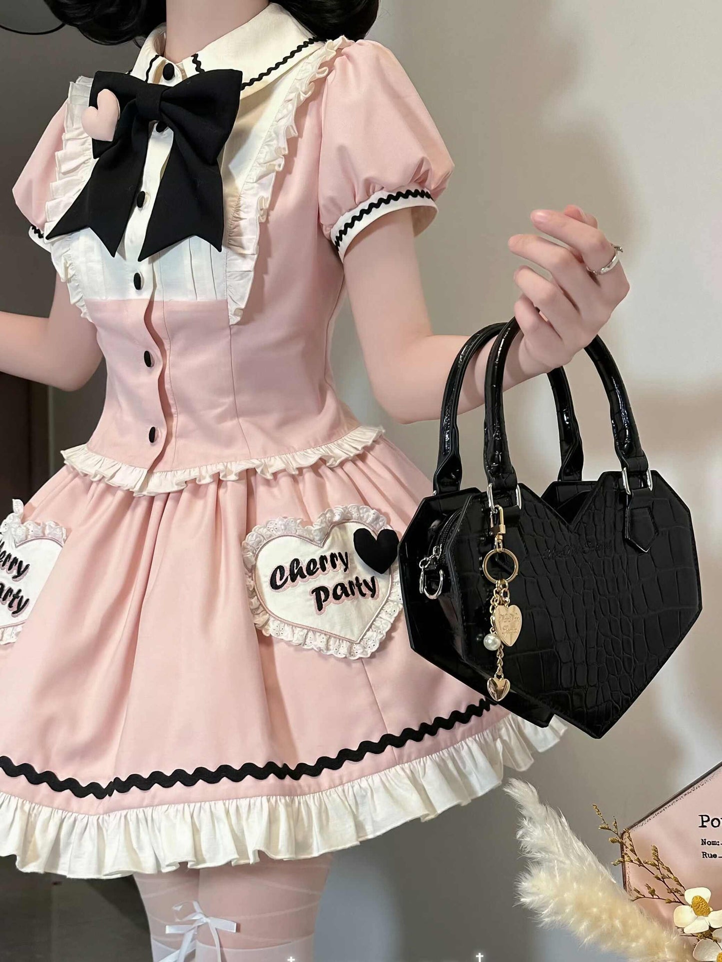 Gothic Love Shape Crossbody Handbag