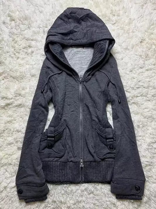 gray hooded jacket