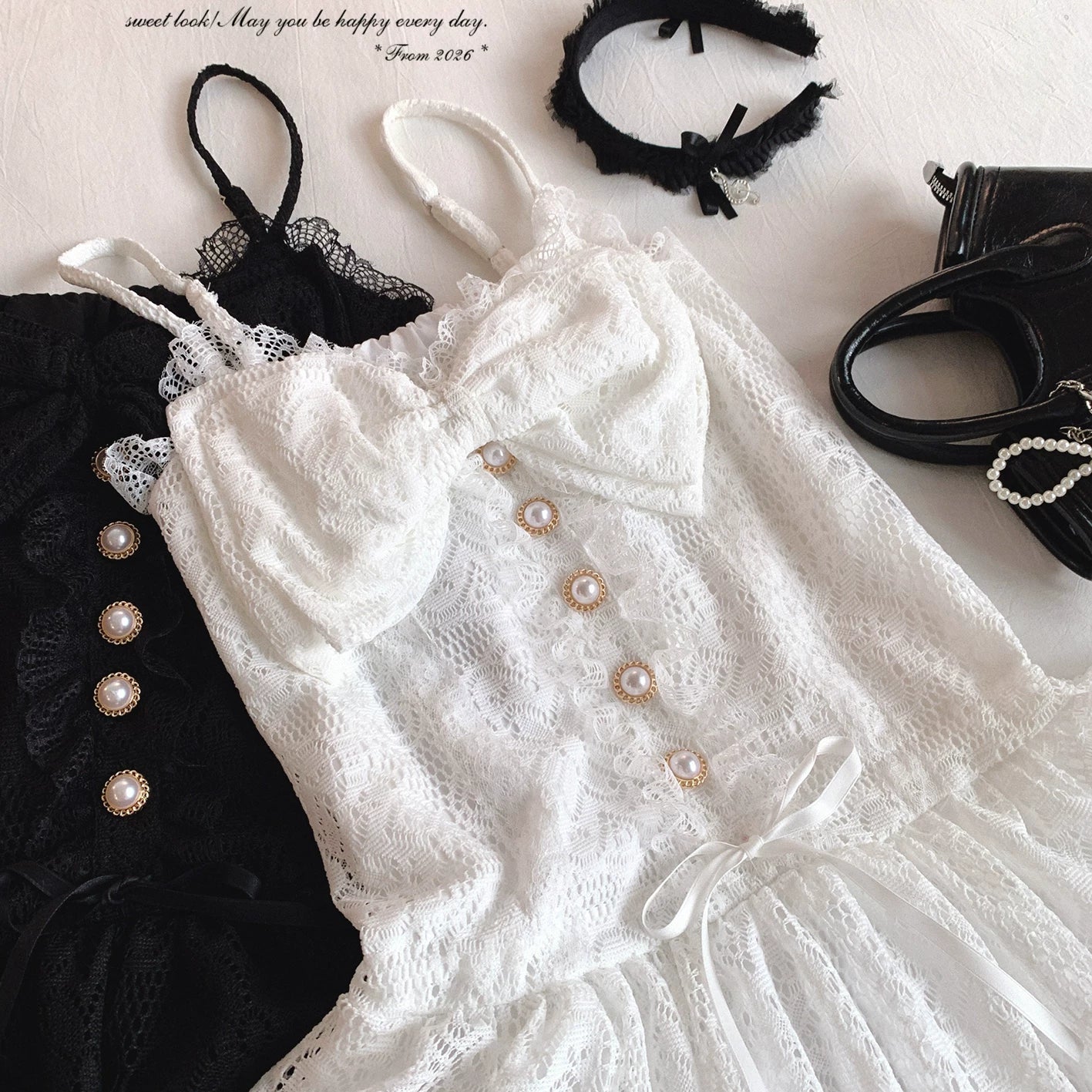 sleepingdoll Handmade* Retro Lace Sweet-and-Spicy Charm Pearl Single-Button Dress with a Big Bow