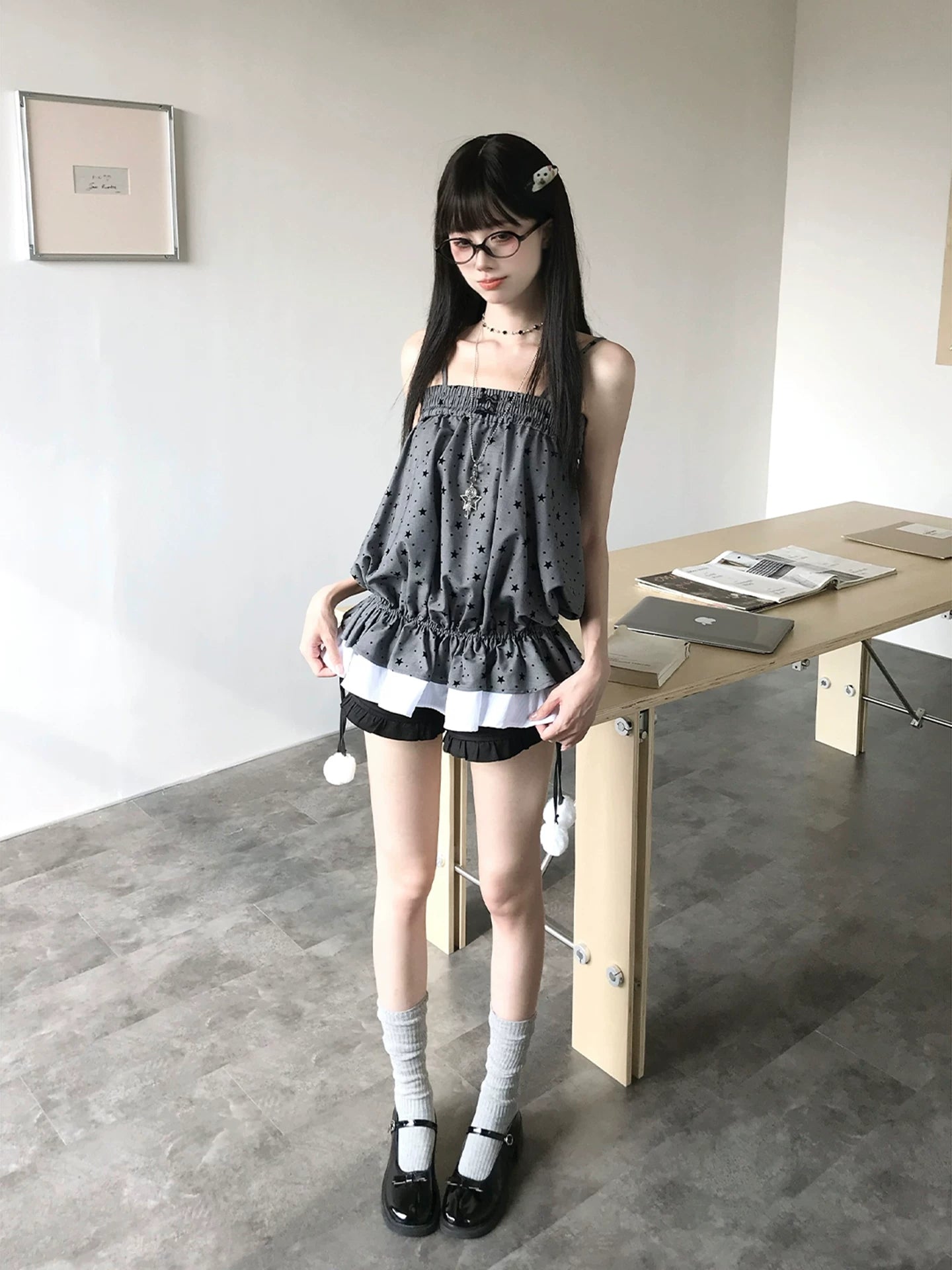 LaLa Sauce “Grey Mist Star” Star Camisole + Sun-Protection Cardigan Two-Piece Set with Drawstring Pom-Pom Sweet & Cool Girl Outfit