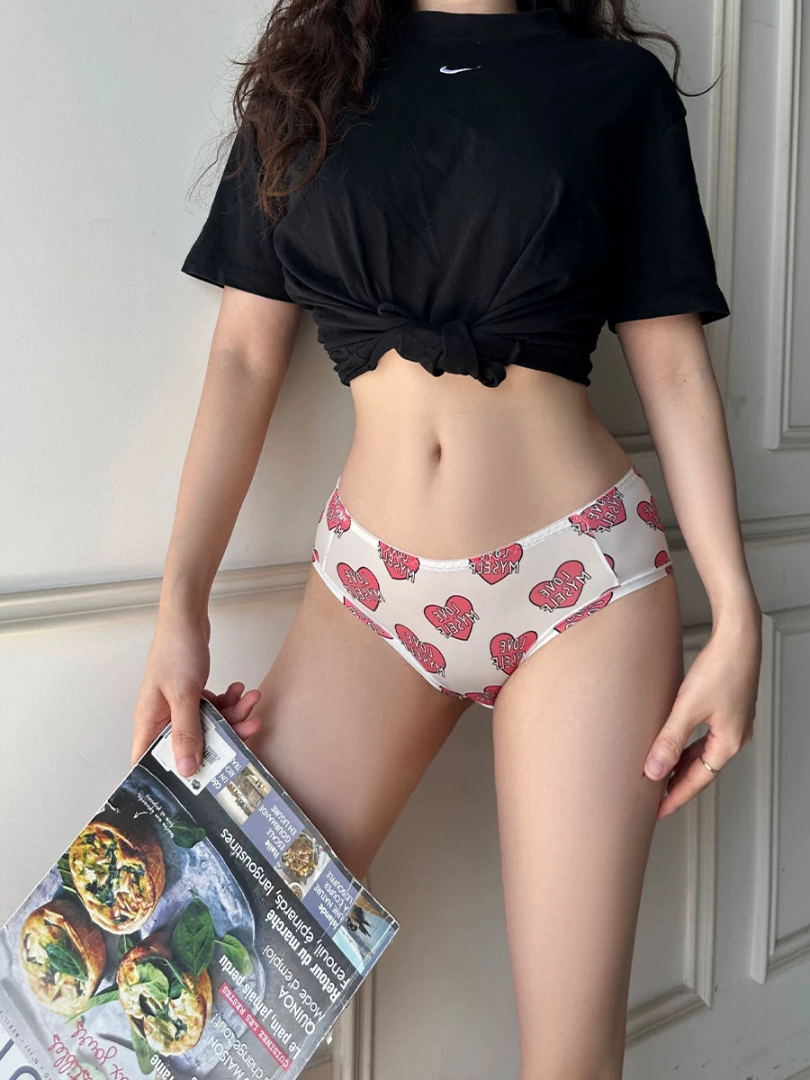 Ins Style American-Sexy Pure-Cute Ice-Silk Printed Underwear for Women, Cotton Gusset, Peach-Butt Low-Rise, Breathable, Seamless, Lightweight