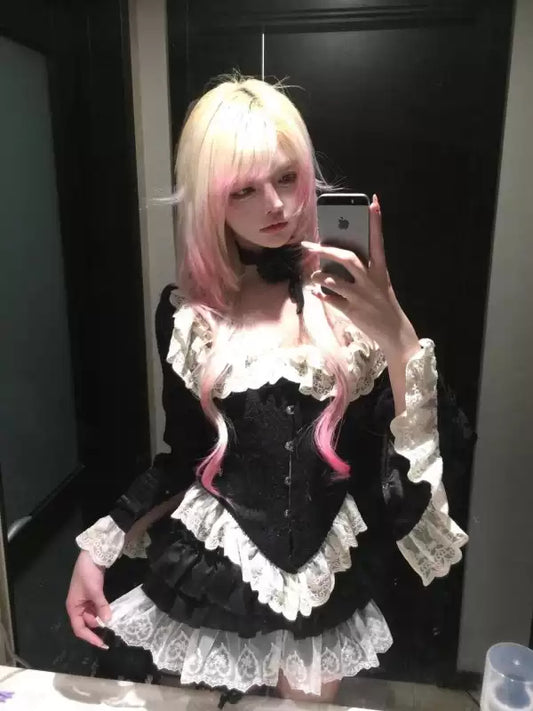 Dark Coquette Castle Swan Lace Spliced Coord