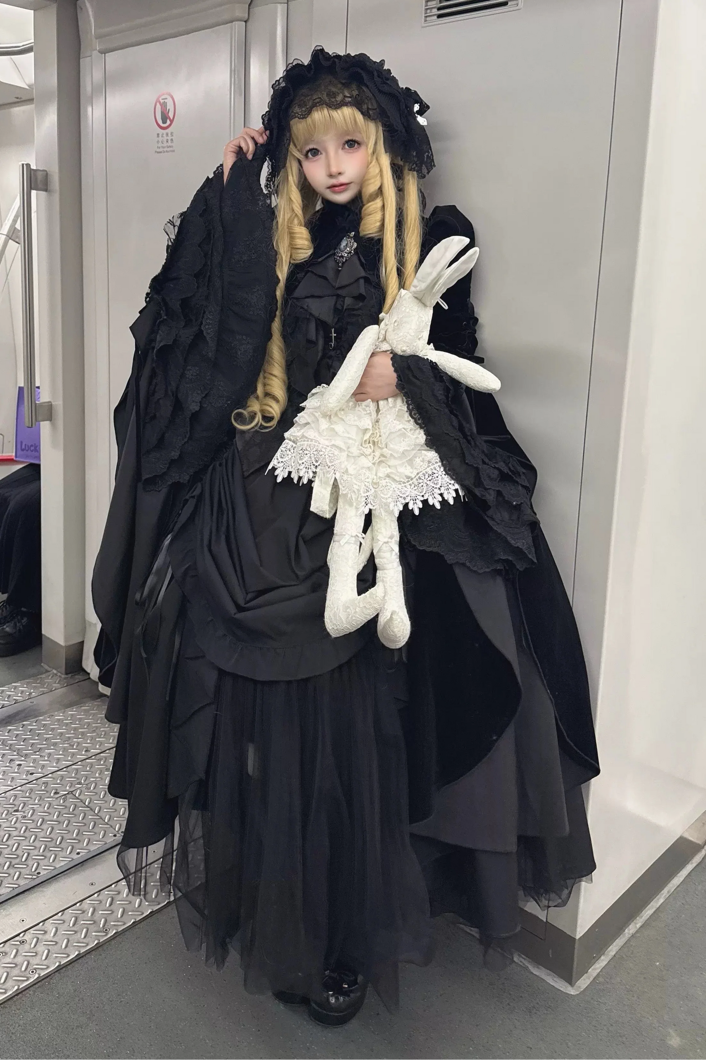 [Pre-order] Gothic Lolita Black Cross Detail Flare Sleeve Long Coat + Headdress