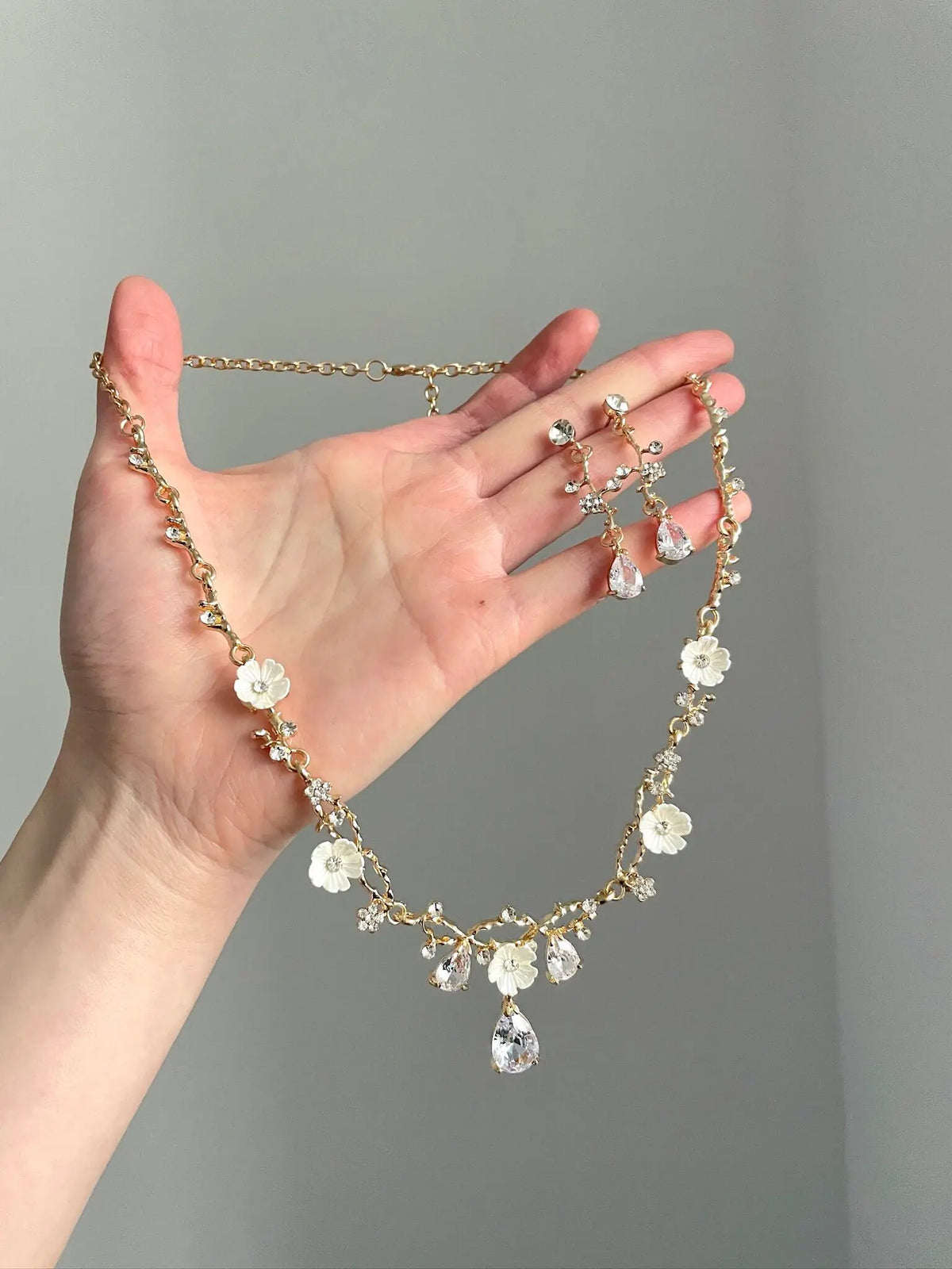Vintage Rhinestone Flower Set